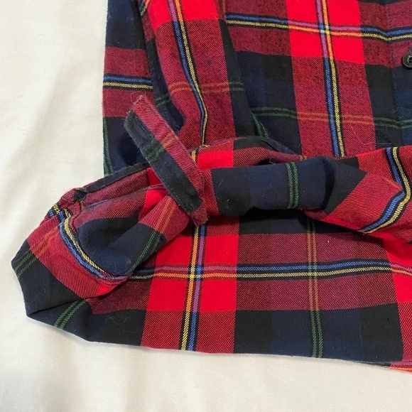 Ochenta Women's Red Plaid Button‎ Up Long Sleeve Shirt - Picture 10 of 11